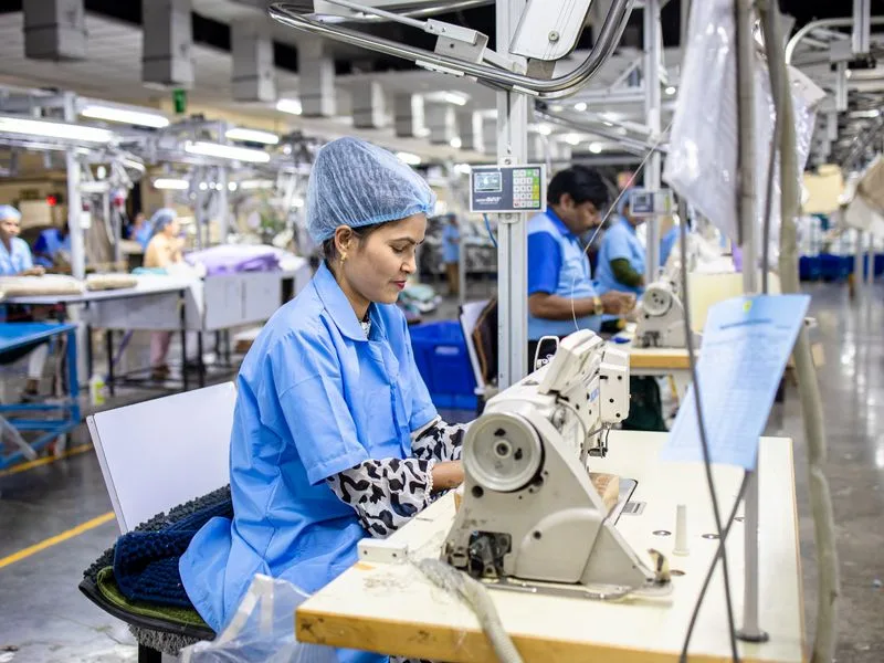 Garment ERP - Zero-Error Mobility on the Shop Floor